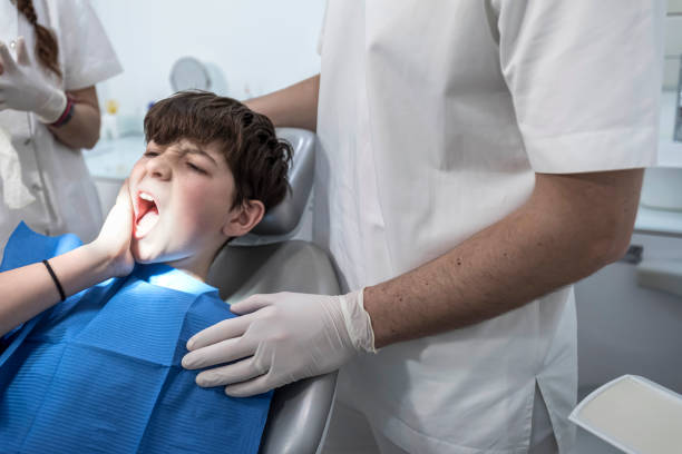 Best Emergency Denture Repair in New Haven, CT